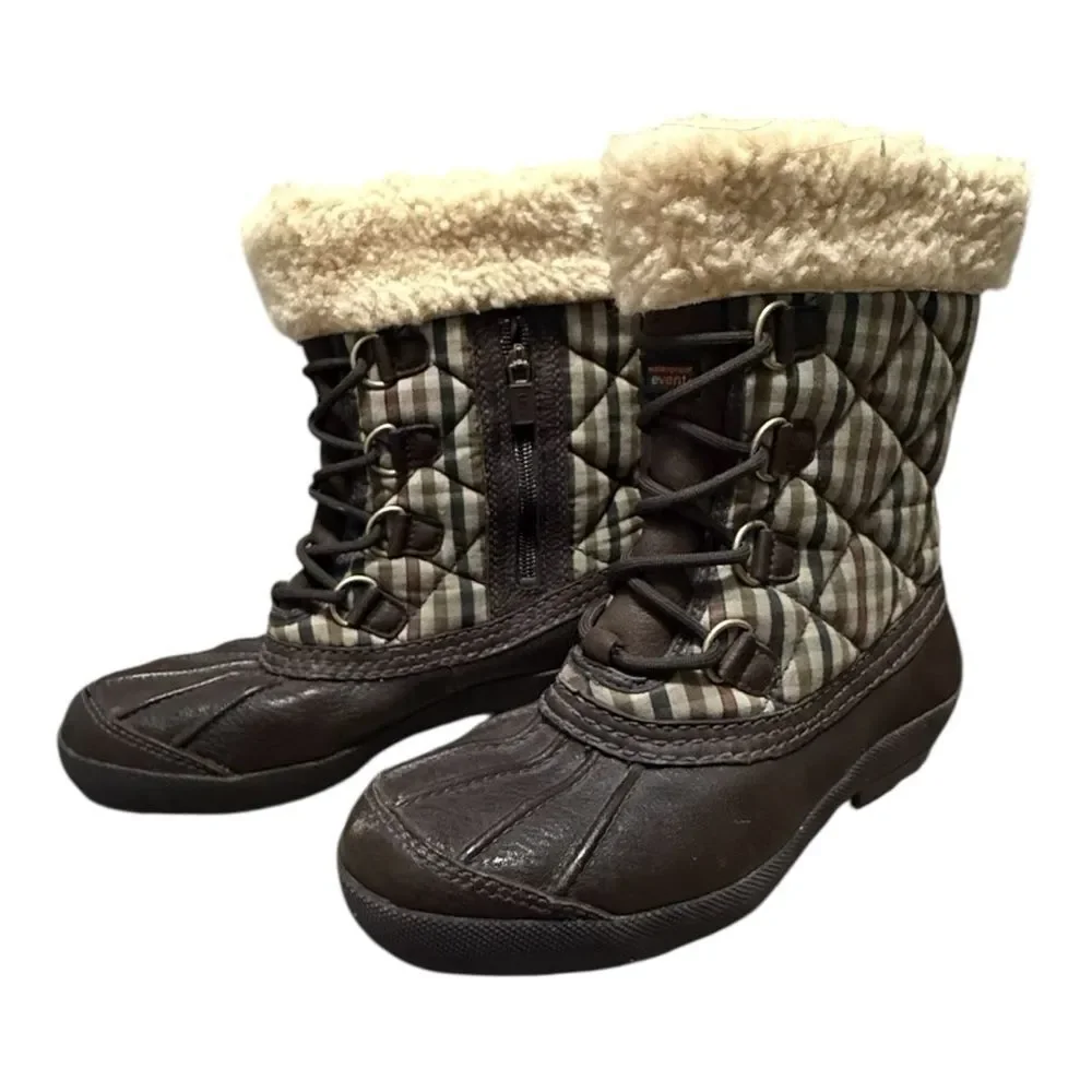 UGG Newberry Brown Leather Plaid Fabric Waterproof Boot size 6